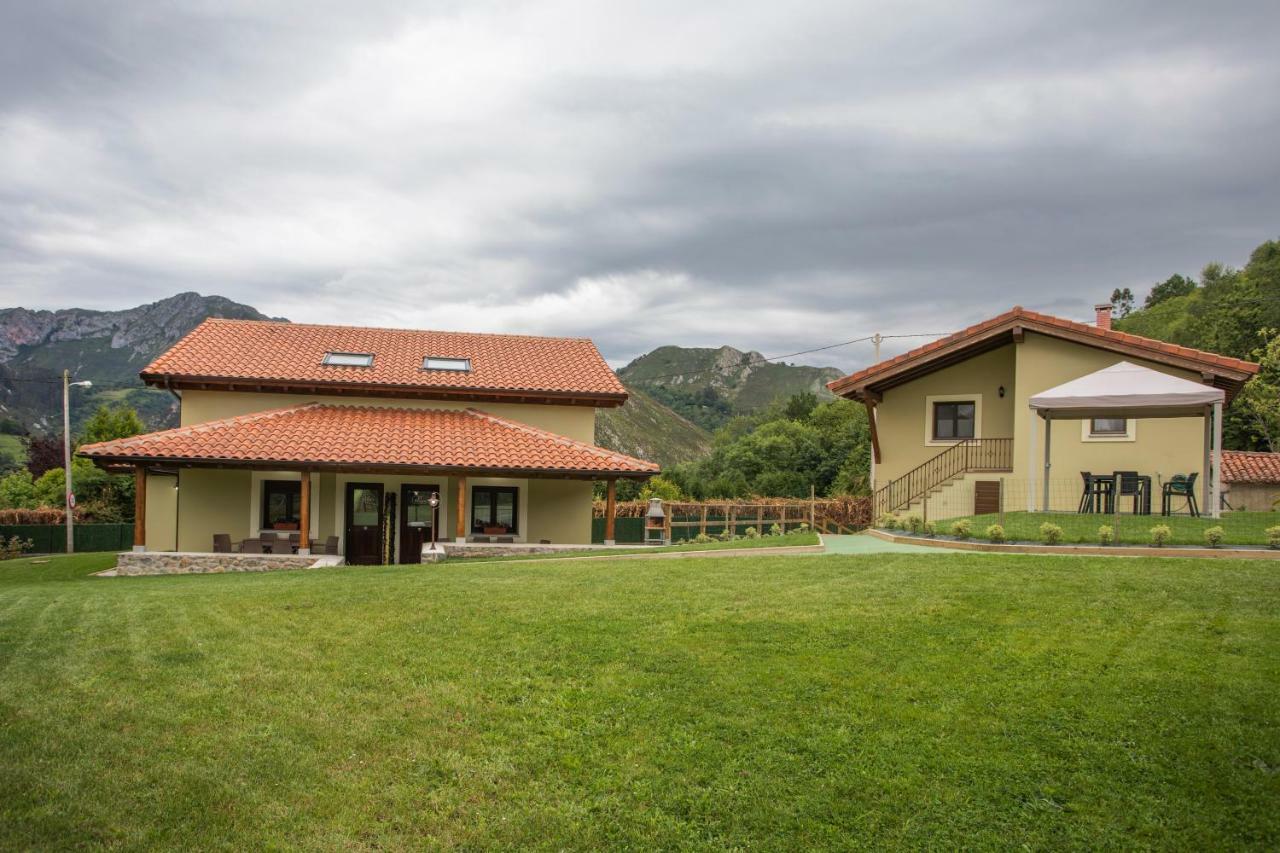 El Campo Mateo Apartamentos Onís Exterior foto